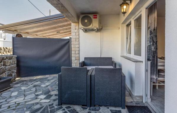 Apartment Sabina&Zoran Малинска Екстериор снимка