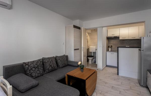 Apartment Sabina&Zoran Малинска Екстериор снимка